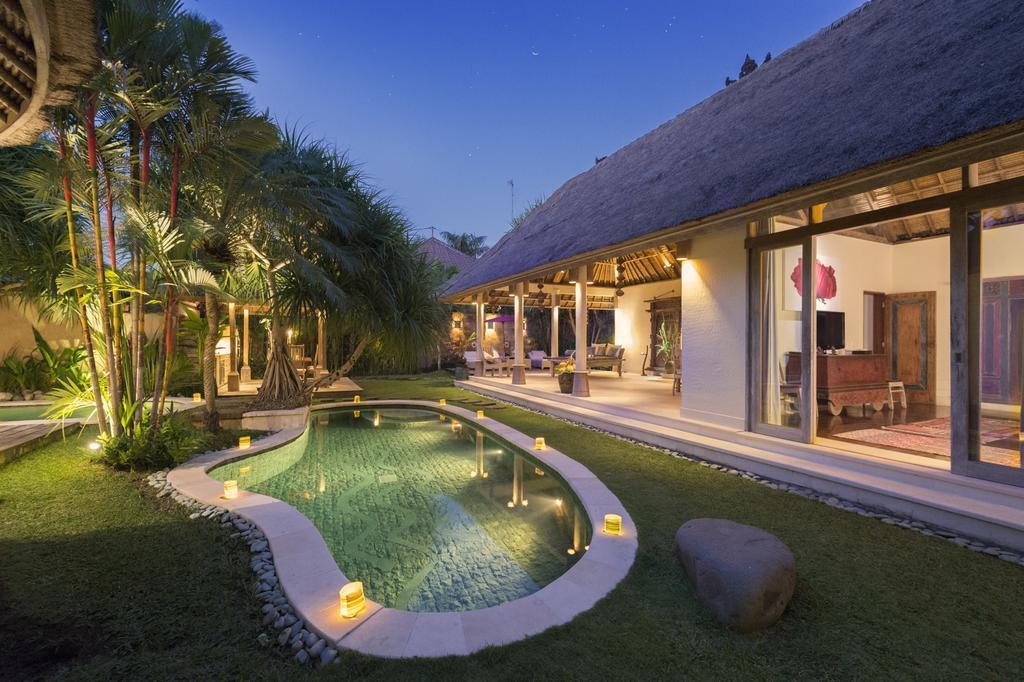 Villa Tirta Naga Bali Seminyak Pokój zdjęcie